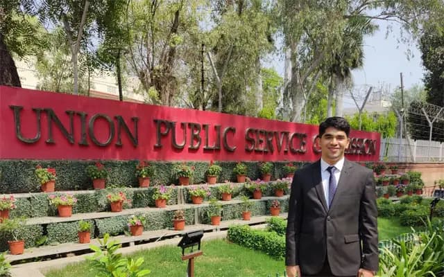 Udupi’s Shreyans Gomes Cracks UPSC Without Coaching, Ranks 372 in India