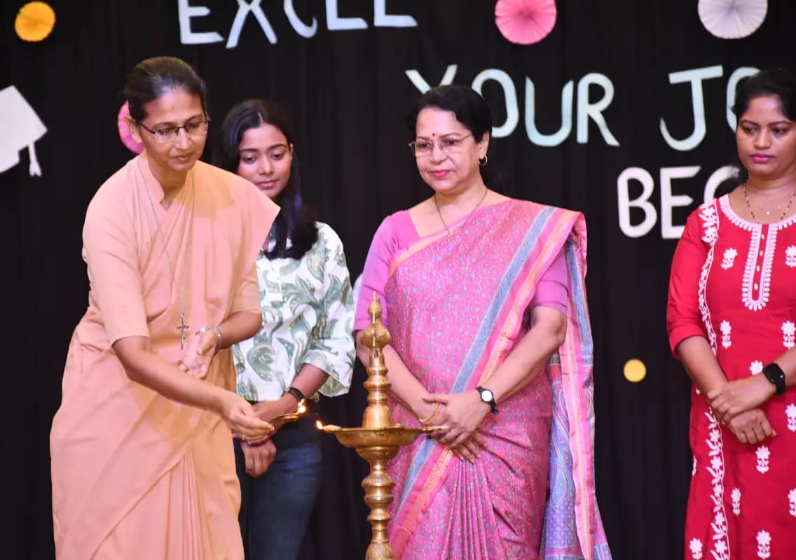 St Agnes College hosts First-Year Assembly with warmth and inspiration