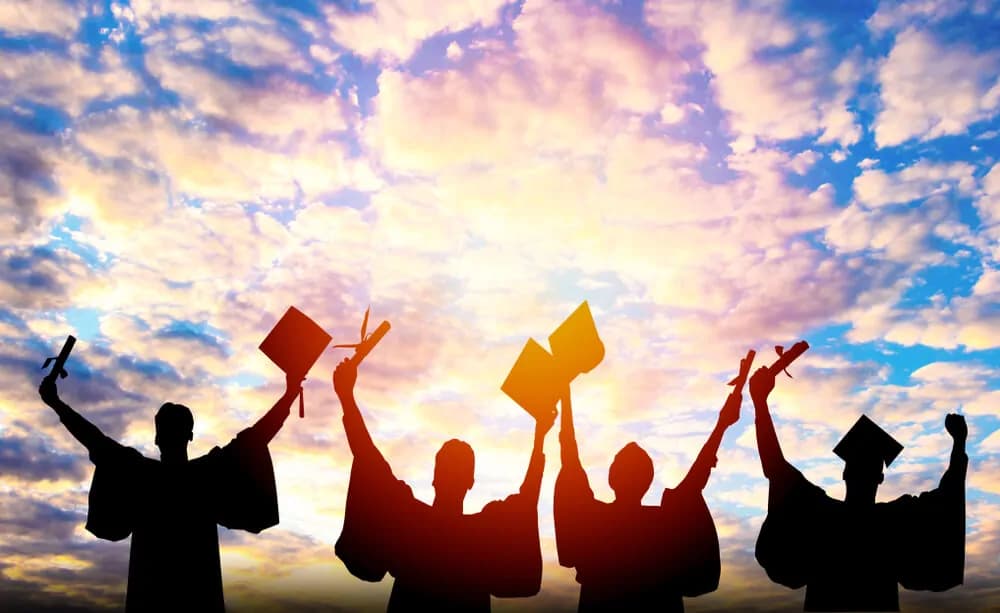 Mandya celebrates top students as leaders highlight district’s growth