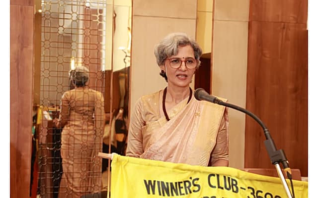 Vani Ummakka installed as President of Winners Toastmasters Club