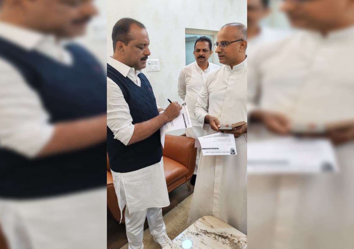 Fr Anil Crasta meets Karnataka Speaker to seek support for mental health centre