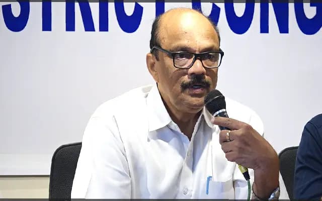 Congress pledges to make Kadaba Town Panchayat a model: Harish Kumar
