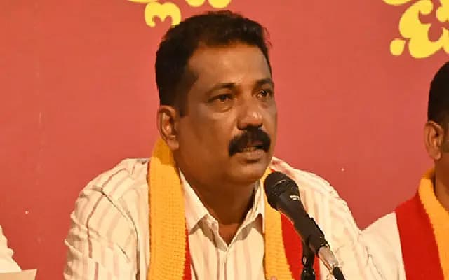 KRV Warns of Protest Over Non-Compliance with Kannada Nameboard Rule in Udupi