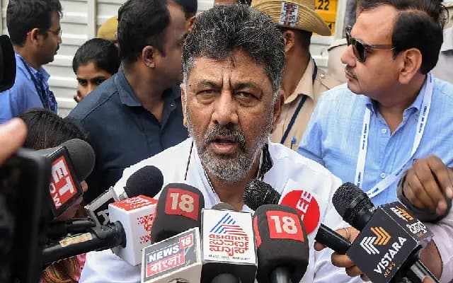 Shivakumar Accuses Centre of Neglecting Bengaluru, Urges PM Modi for More Funds