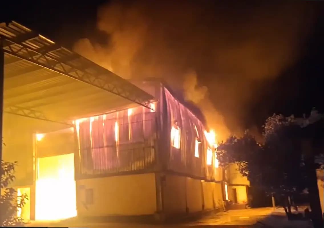 Udupi: Fire breaks out at Alevoor dumping yard, extensive damage reported