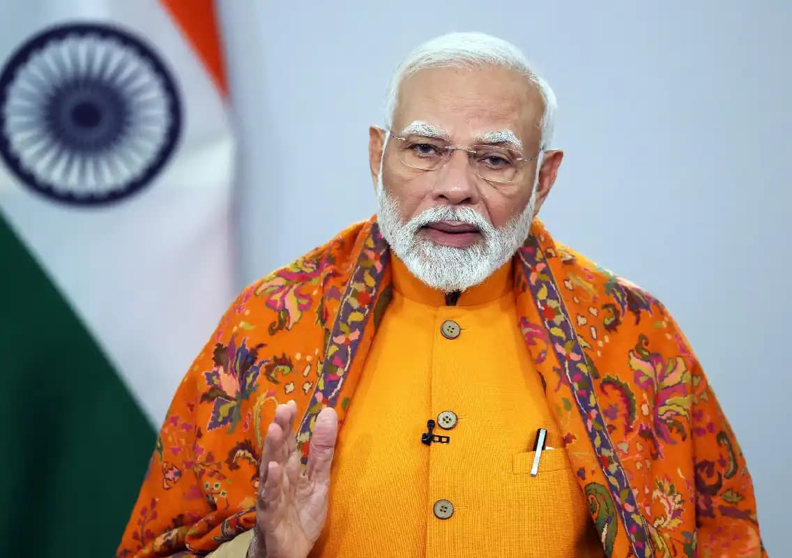 PM Modi Hails ‘Swasth Nari Sashakt Parivar’ as Model of Participation