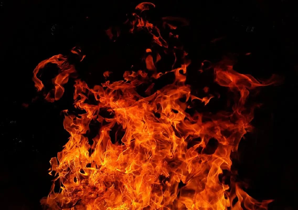 Ambulance set on fire amid SDPI–CPI(M) clash in Kerala’s Nedumangad