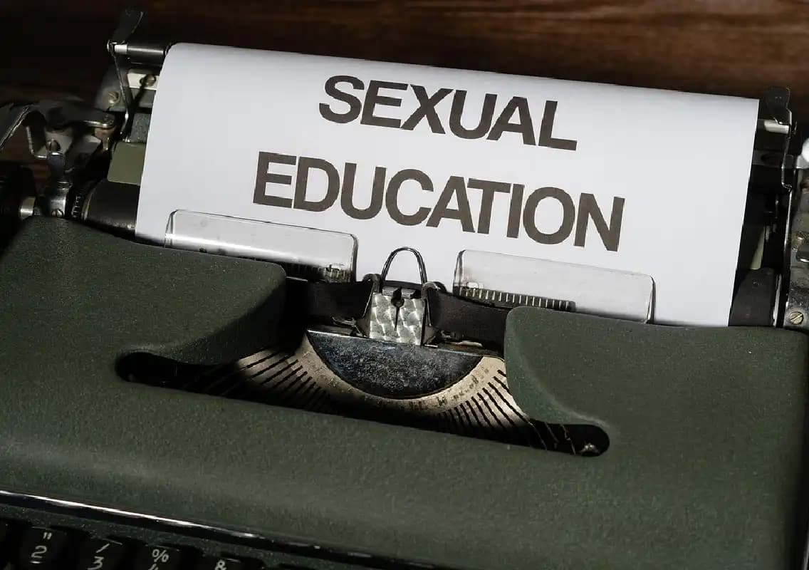 Supreme Court Advocates Early Introduction of Sex Education in Schools
