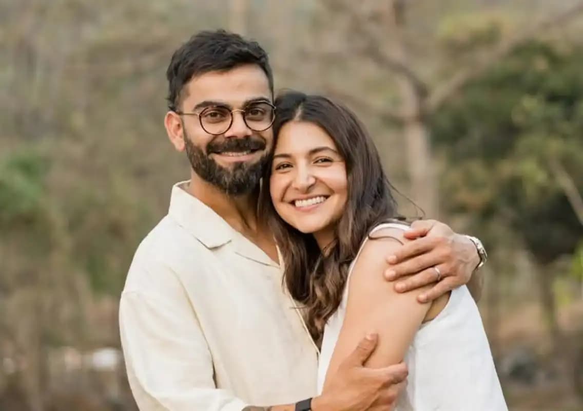 Anushka joins the joke! Her ‘like’ on ‘Virat bewafa’ meme goes viral