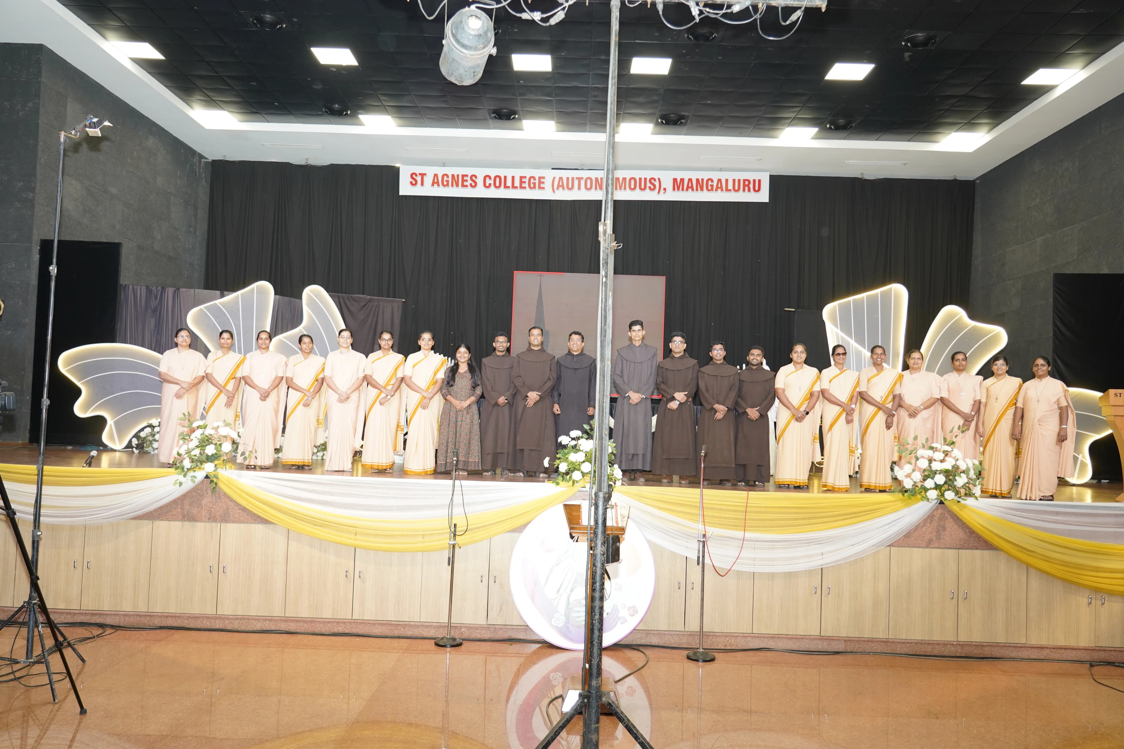 Gallery image 10