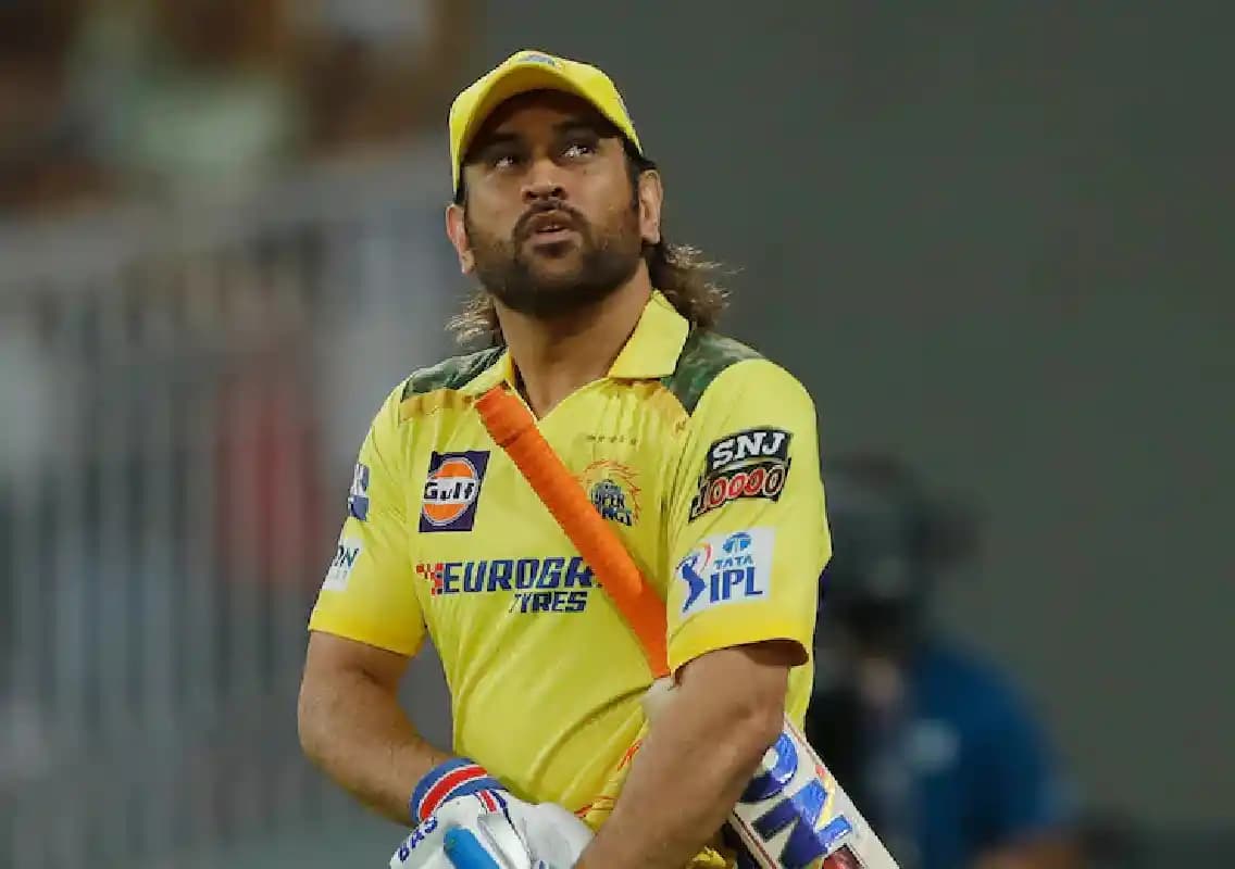 Dhoni’s next move? Bold theory suggests CSK may trade Jadeja for Samson