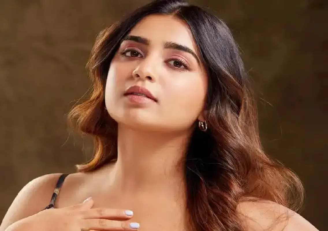 Gouri Kishan shuts down sexist question at Chennai press meet