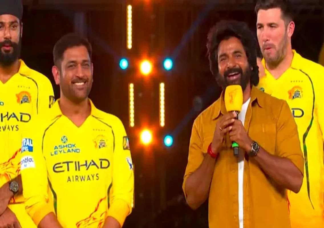 Dhoni jokes about playing IPL till 60