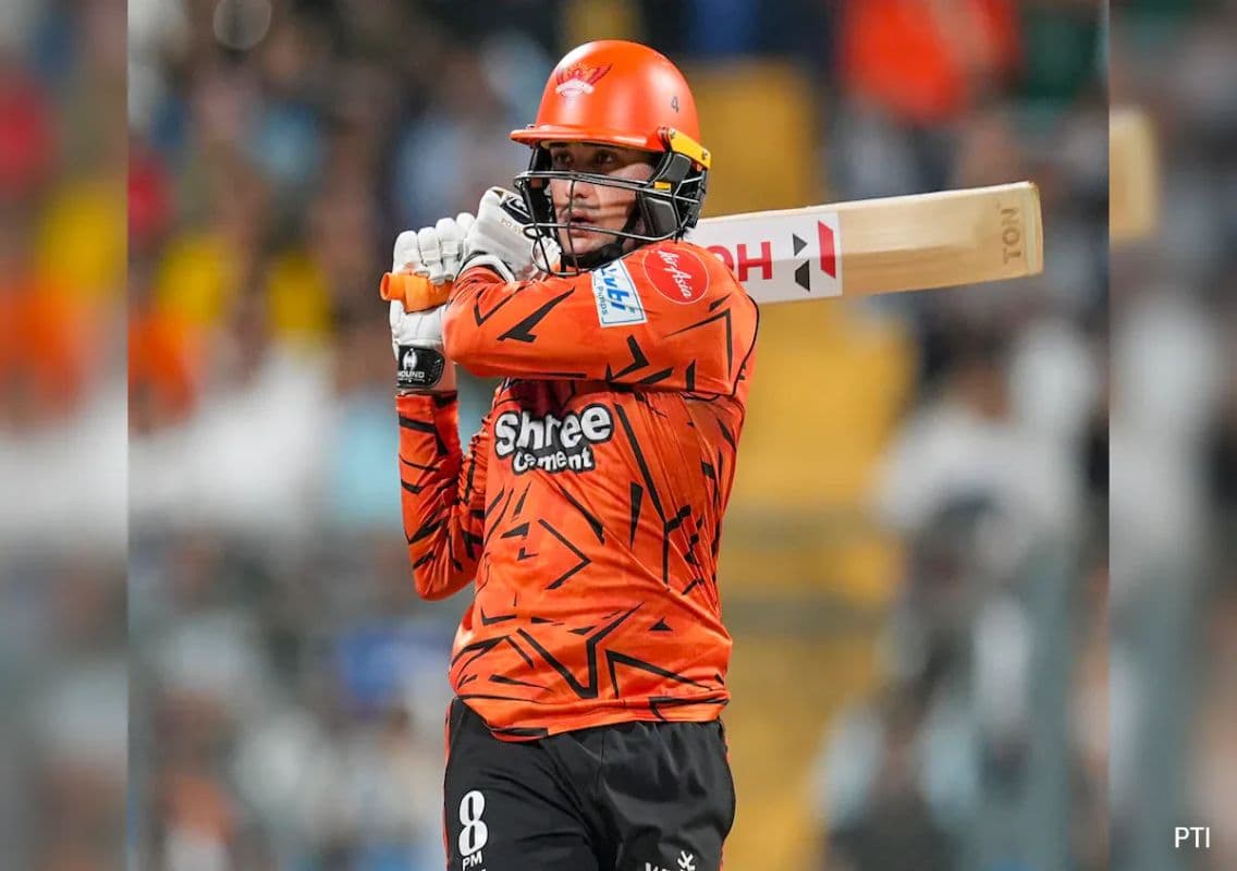 Srikkanth slams SRH batting after 86 all out