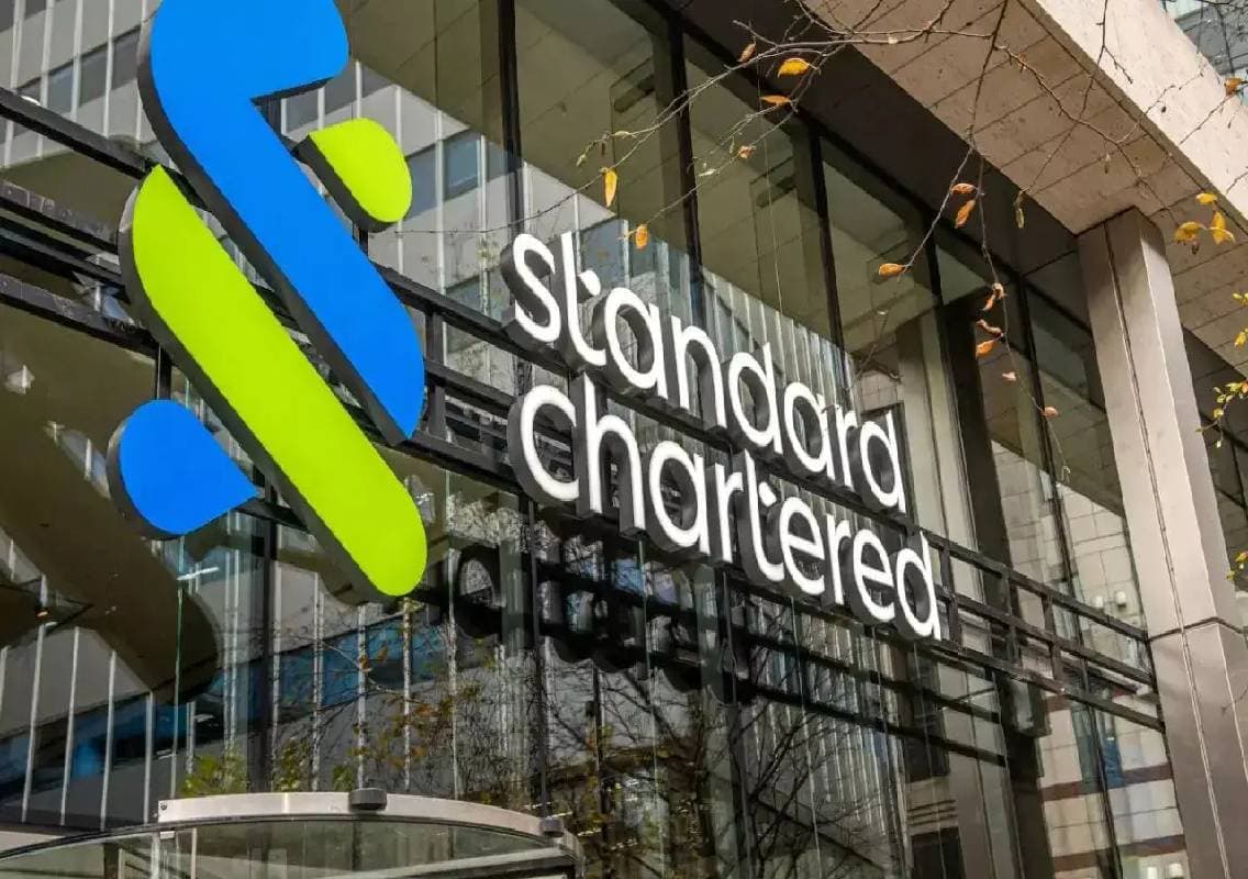 Standard Chartered to cut 7,000 jobs by 2030
