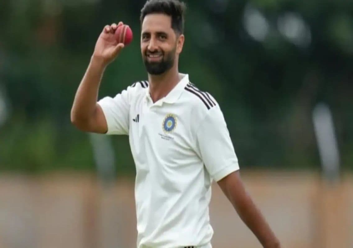 Auqib Nabi shines with 4 wickets for India A