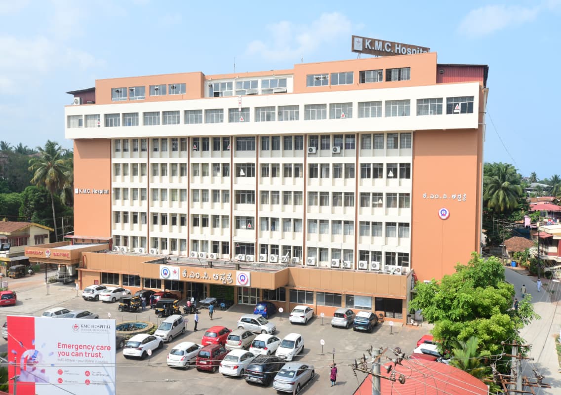 KMC Hospital Attavar Performs Rare Keyhole Surgery to Repair Lung Herniation