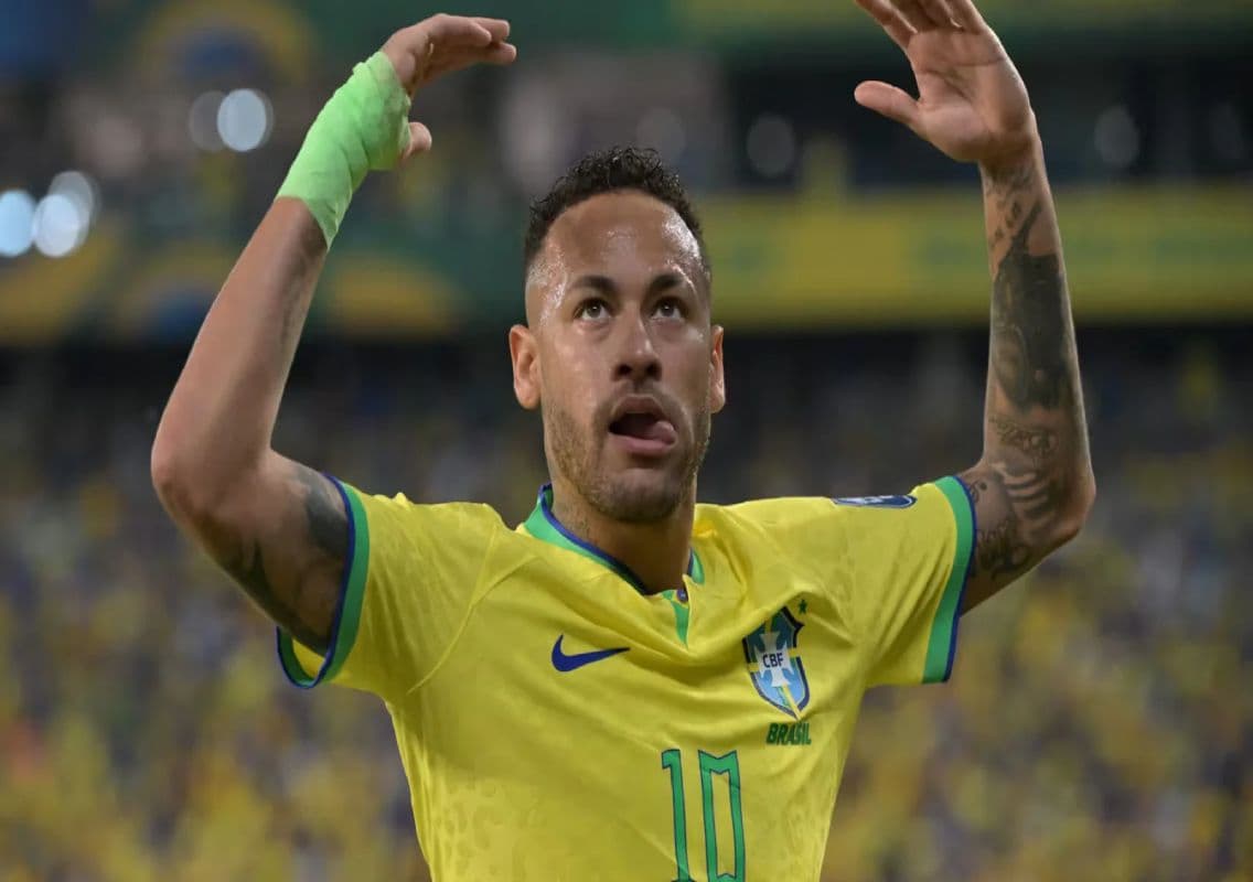Neymar injury blow for Brazil World Cup opener
