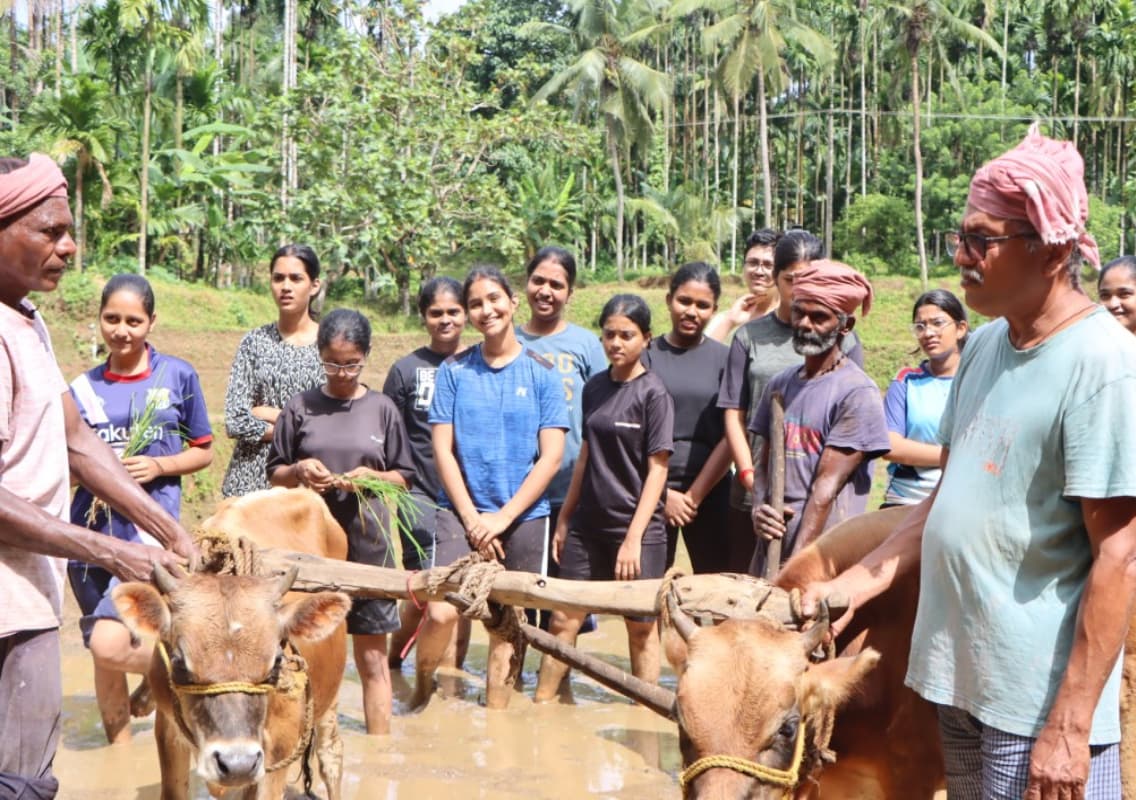 St Aloysius PU Students Experience Farming Through ‘Bonding with the Soil, Breathing with Nature’