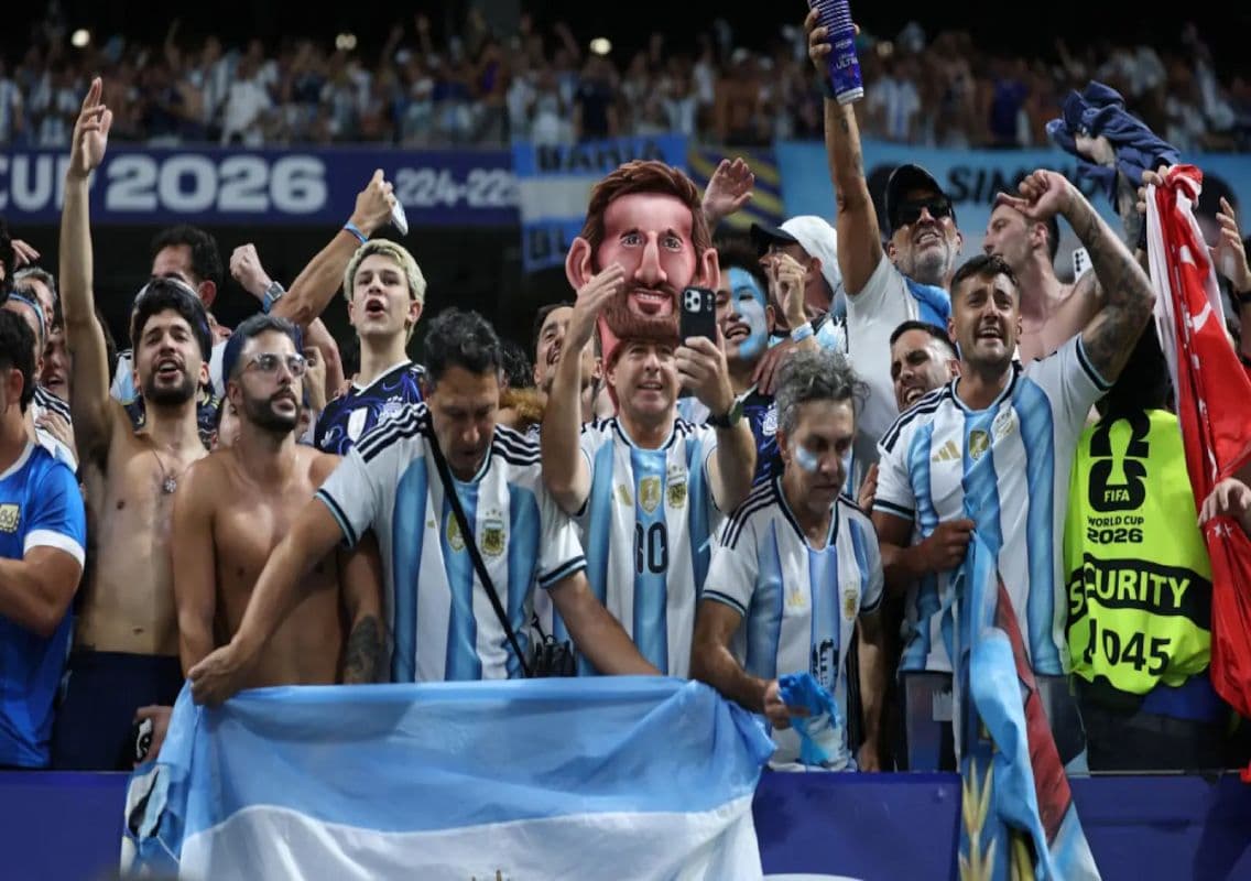 Argentina fans create magic in Atlanta World Cup