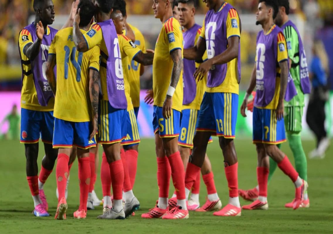 Colombia beat Ghana to reach World Cup last 16