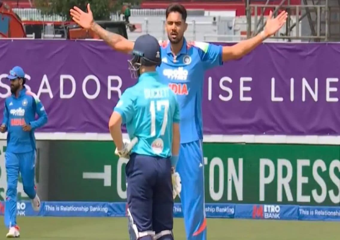 Gurnoor Brar’s fiery send-off to Duckett in ODI
