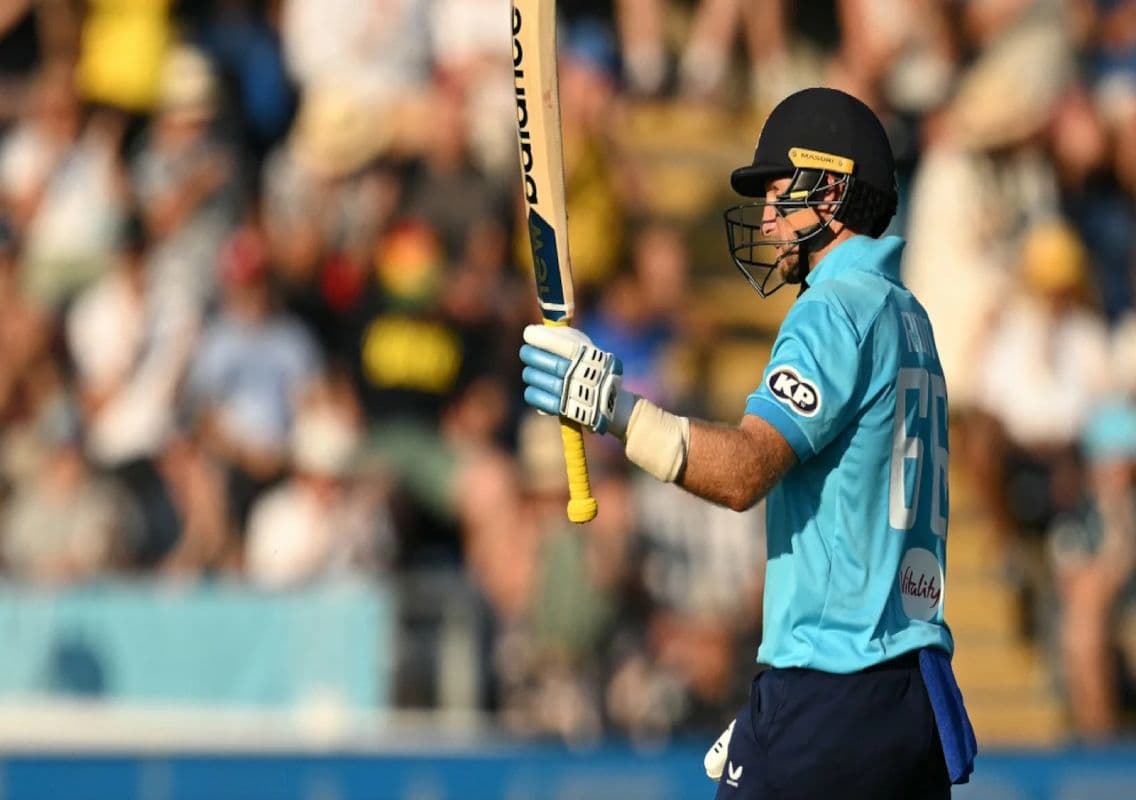 Joe Root 99 helps England beat India in 2nd ODI