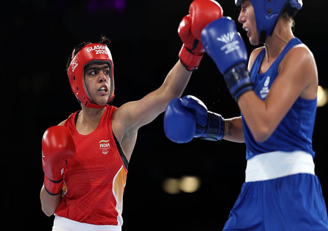 Priya, Preeti, Jadumani enter CWG boxing semis