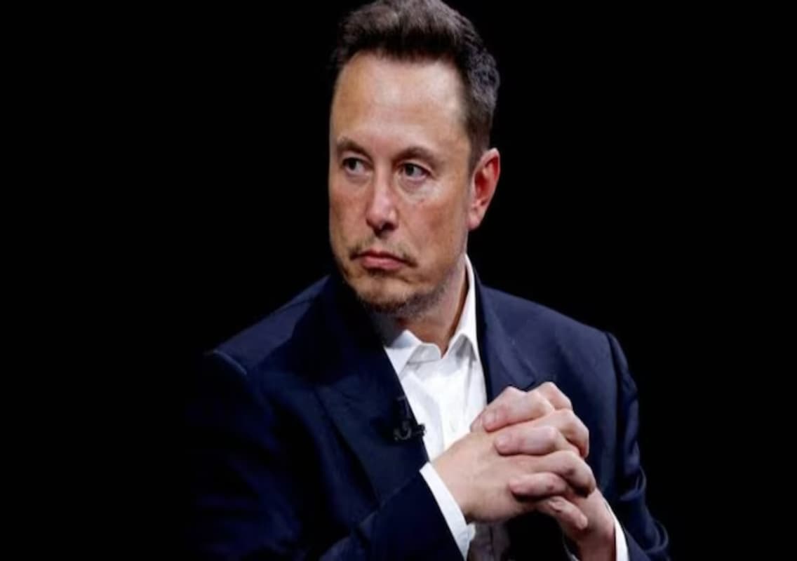 Elon Musk predicts superhuman AI by 2027
