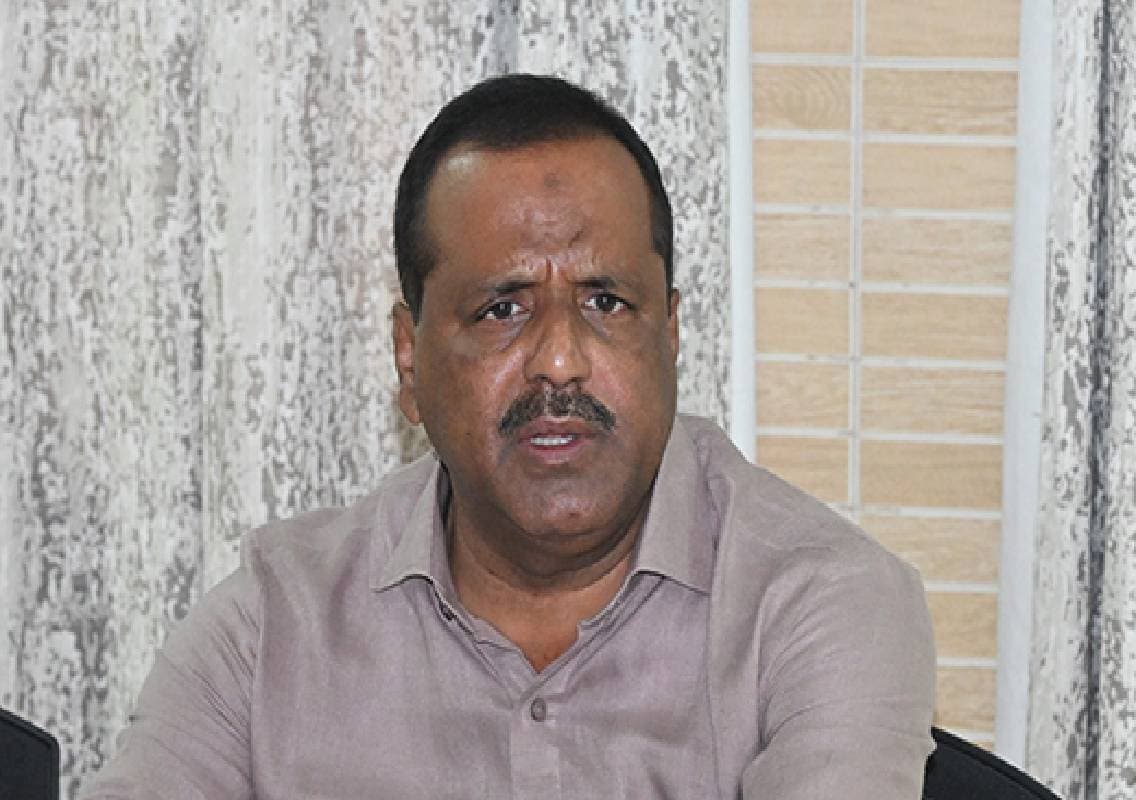 Khader urges Centre to control life-saving drug prices