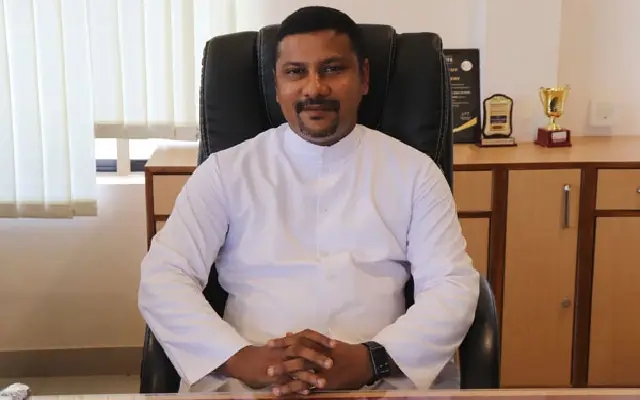 Preparations Underway for Reopening of Schools in Twin Districts - News Karnataka