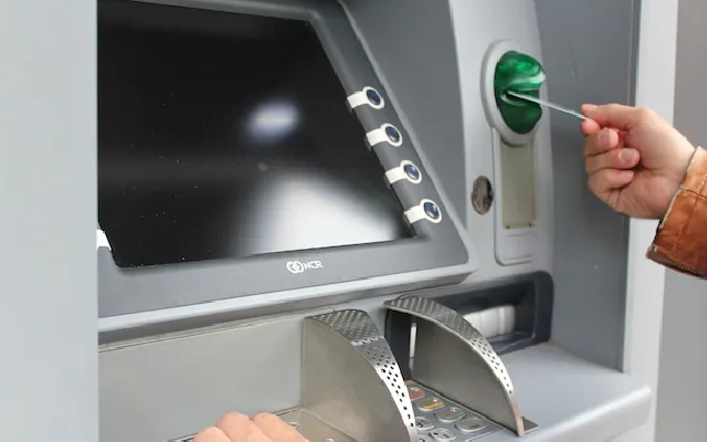 Benevolent ex-army man ‘ATM' arrested for ATM card swap fraud - News Karnataka