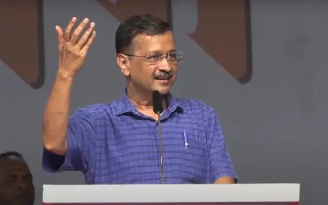 Supreme Court Denies Urgent Hearing of Kejriwal's Bail Extension Plea - News Karnataka