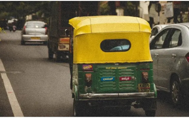 Auto-rickshaw Driver Attacked After Alleged Molestation in Bengaluru - News Karnataka