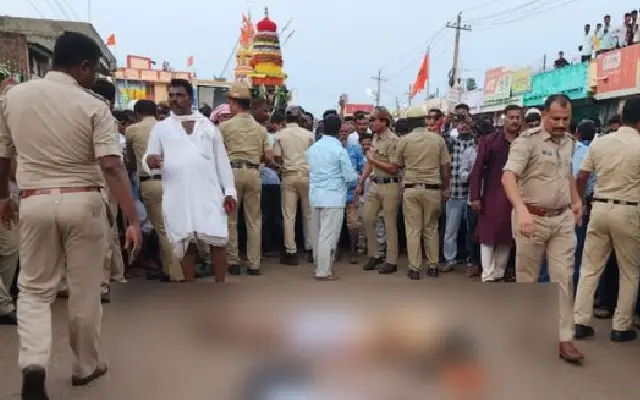 Gadag: Two Devotees Killed After Coming Under the Wheels of the Chariot - News Karnataka