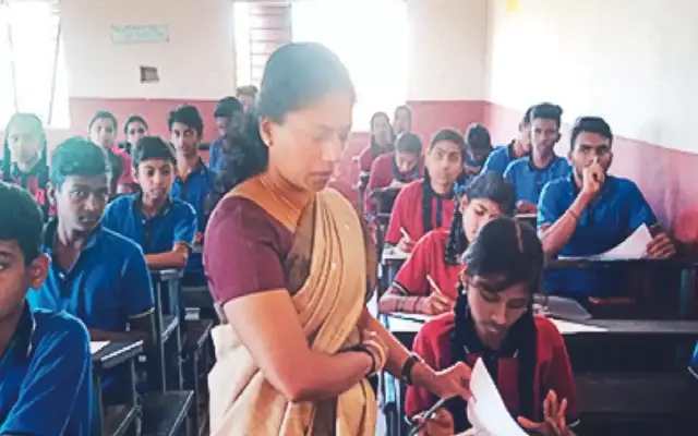 Dharwad Education Department Prepares for New Academic Year - News Karnataka