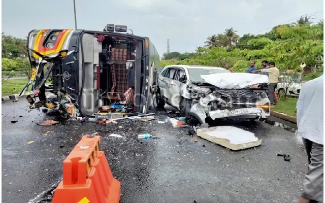 Head-On Collision on National Highway 66 Near Ambalpady - News Karnataka