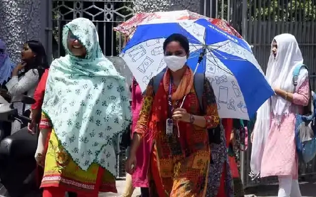 Blistering Heatwave Kills 33, Disrupts Election Duty in Northern States - News Karnataka