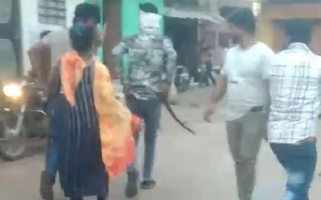 Madhya Pradesh Man Tries To Abduct Woman He Had Raped From Her Wedding - News Karnataka