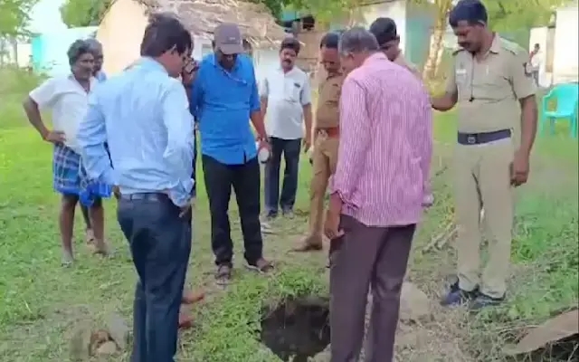 Meteorite Strikes Tamil Nadu Farmland, Creating a Gaping Hole - News Karnataka
