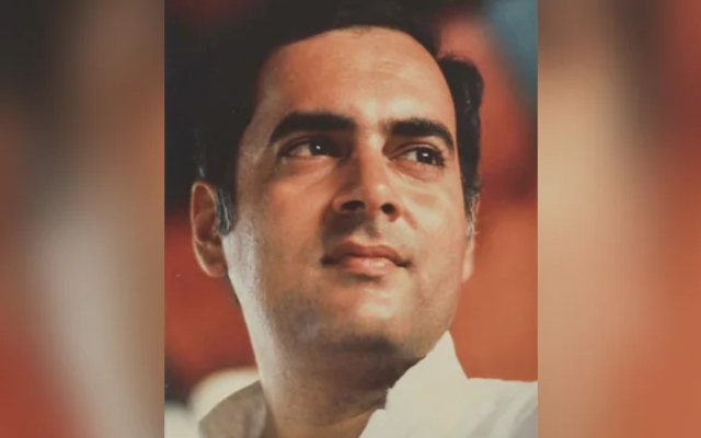 PM Modi Honors Former PM Rajiv Gandhi on His Death Anniversary - News Karnataka