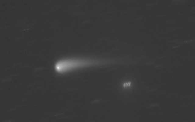 Comet Tsuchinshan-ATLAS Approaches Earth, Visible to Naked Eye Soon - News Karnataka