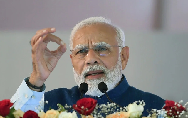 PM Modi Claims World Did Not Know Gandhi Until Film Was Made on Him - News Karnataka