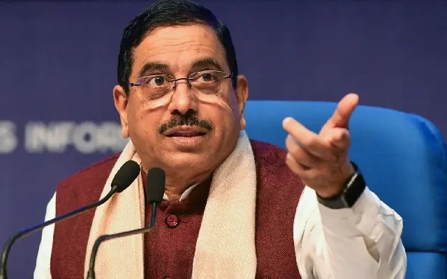 Joshi Slams Siddaramaiah's Action Against Police in Channagiri Case - News Karnataka