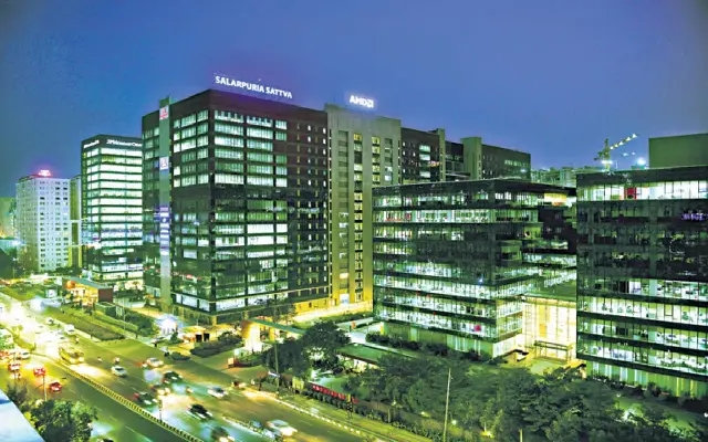 Rising IT Job Postings in Hyderabad and Bangalore Amid National Decline - News Karnataka