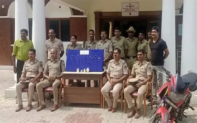 Three Arrested in Connection with Four-Year-Old Dacoity Case in Kalmanja - News Karnataka