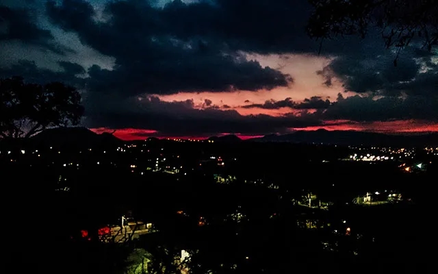 Why Low-Light Events Often Look Better Through Your Phone Camera - News Karnataka