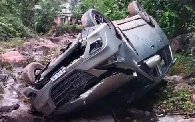 Woman Injured in Car Accident on Mangaluru-Bengaluru Highway - News Karnataka