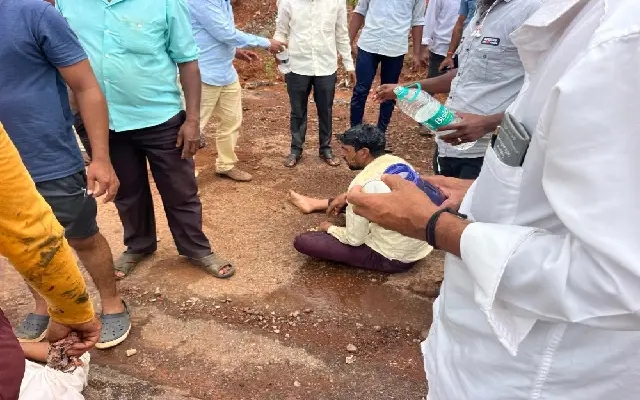 Fatal Motorcycle Accident on Gunvante NH: One Dead, Another Injured - News Karnataka
