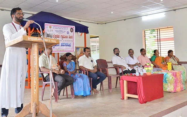 St Philomena College Puttur Organises Educational Rural Camp - News Karnataka